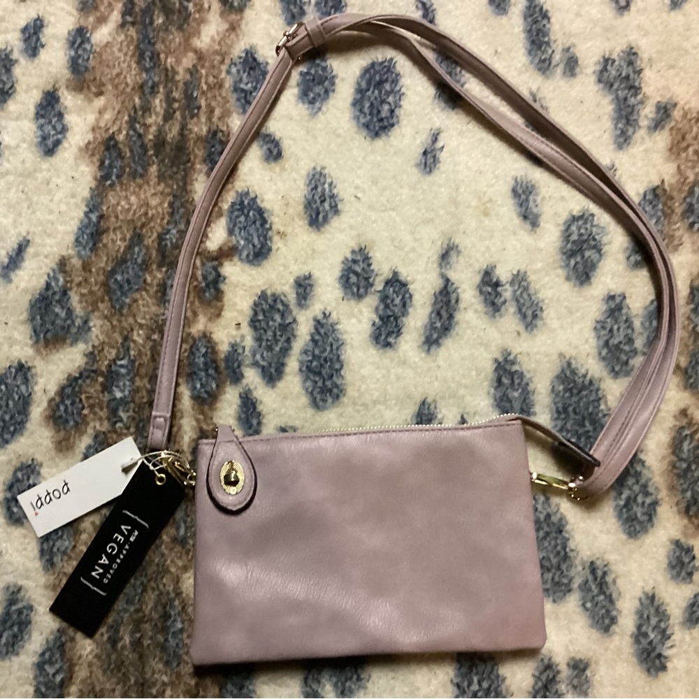 POPPI VEGAN PURSE.